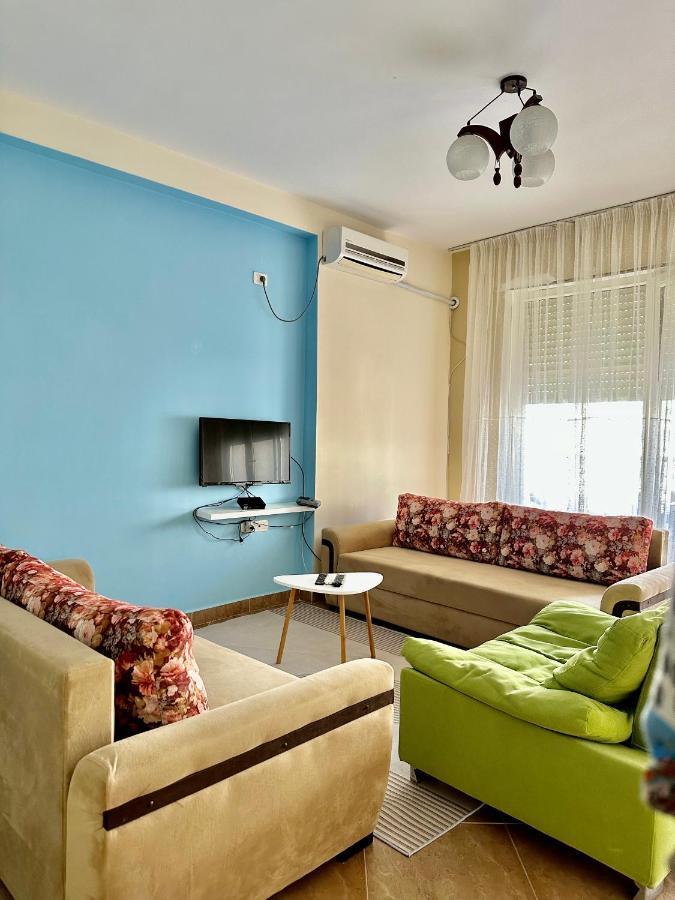 Shkreli Apartments Sarandë Eksteriør billede
