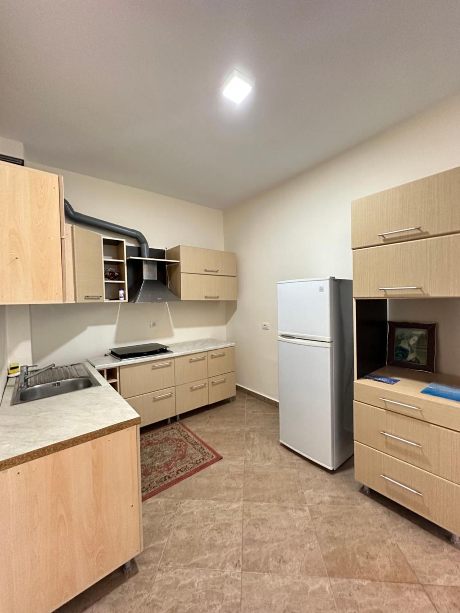 Shkreli Apartments Sarandë Eksteriør billede